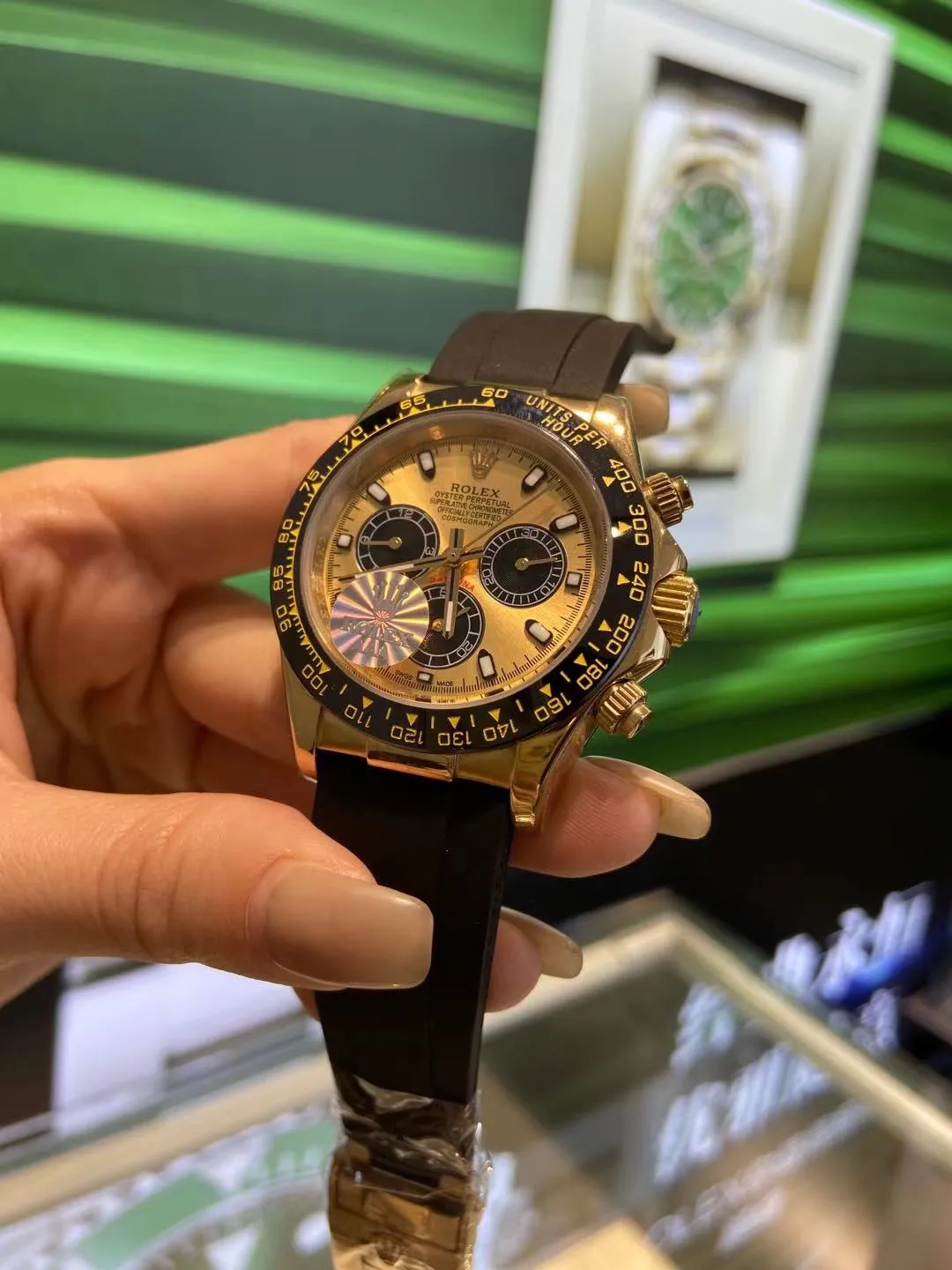 【High-end replica】💰1160! Rolex - Rolex Daytona men's mechanical watch Movement: Imported Citizen 8215 movement Size: Diameter 40mm Thickness 11mm Case: 316 stainless steel case Mirror: Sapphire mirror Strap: Comfortable silicone strap-original buckle
