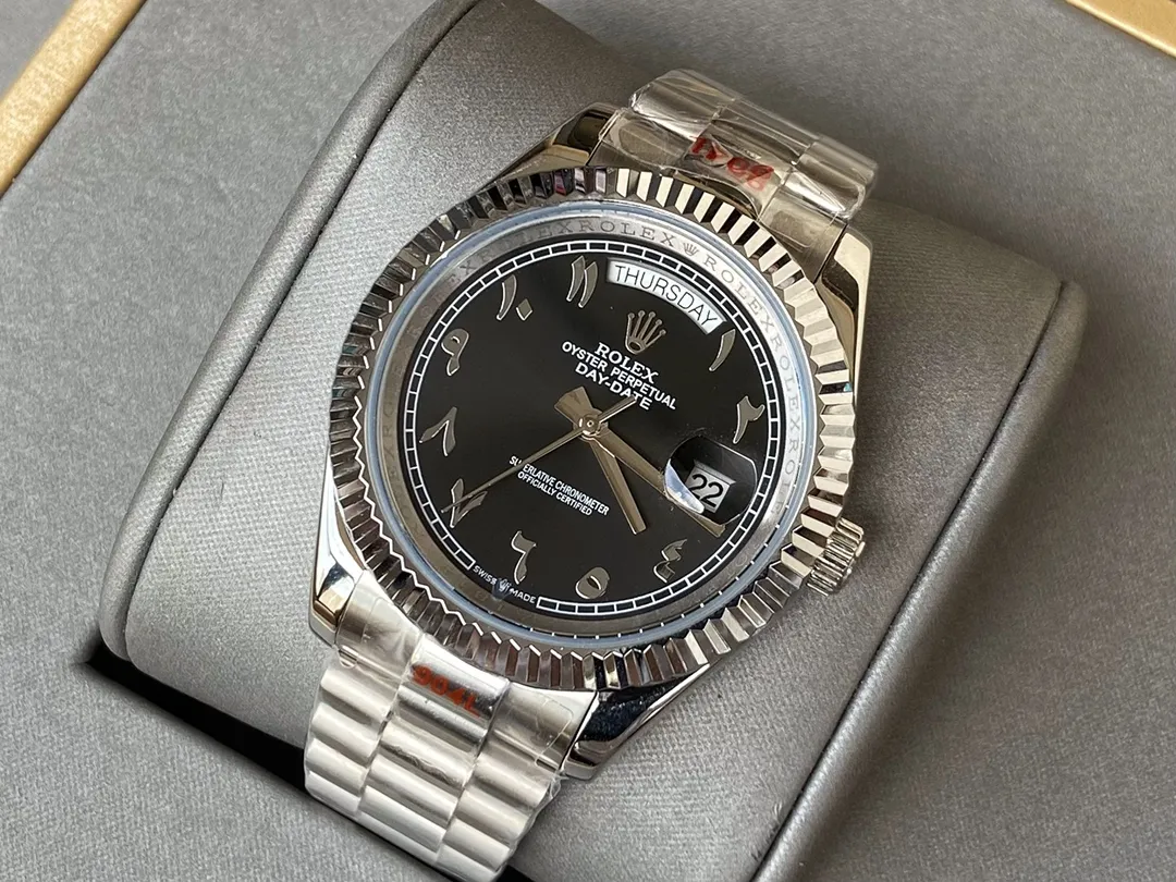 【High-end replica】💰1300! ROLEX Best Selling Classic Series: Datejust Oyster Dual Calendar Series Movement: Top imported fully automatic Citizen 8215 mechanical movement dual calendar display Case: Made of 316 stainless steel case Mirror: Sapphire scratch-resistant mirror Size: Diameter 40mm Thickness 10mm