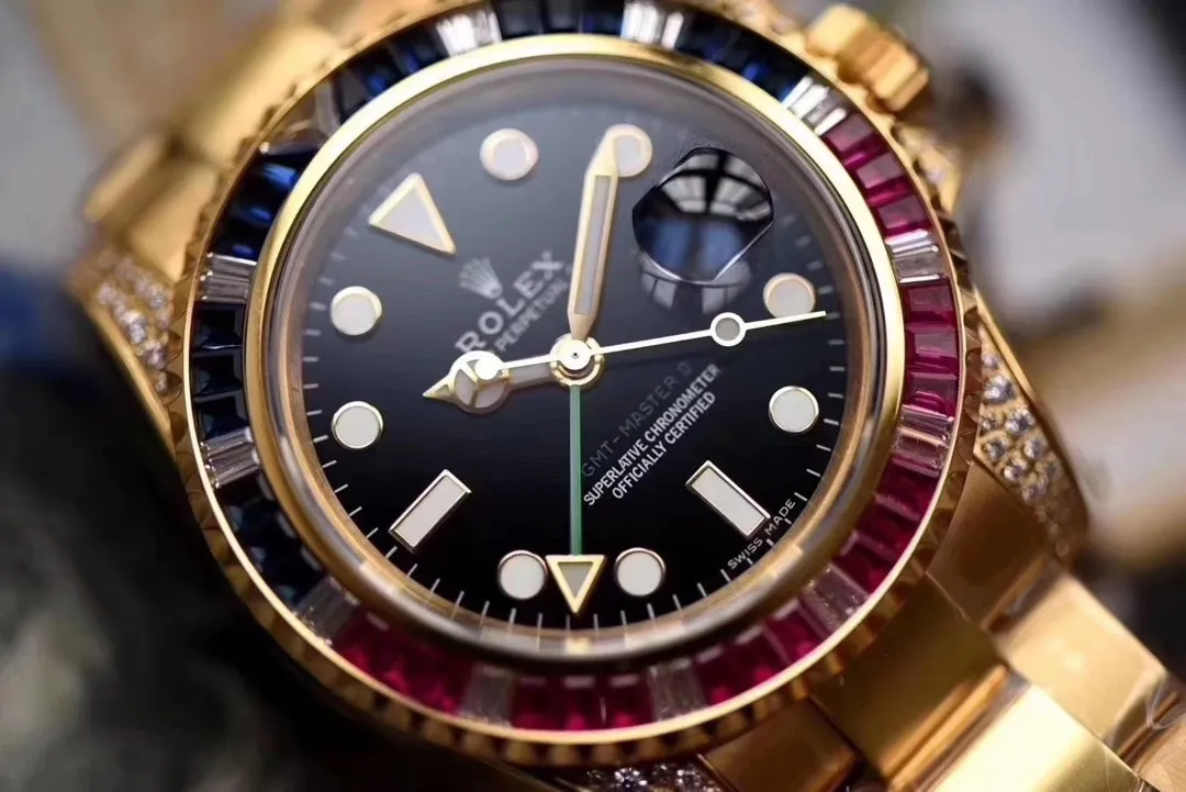 【High-end replica】💰1720! Rolex ROLEX GMT-Master II Greenwich Series Imported fully automatic Citizen 8217 mechanical movement • 40mm • Sapphire mirror (blue light magnifying glass) • Three-bead steel belt • Safety buckle Luminous Temperament does not mean taste. Your choice can prove it.