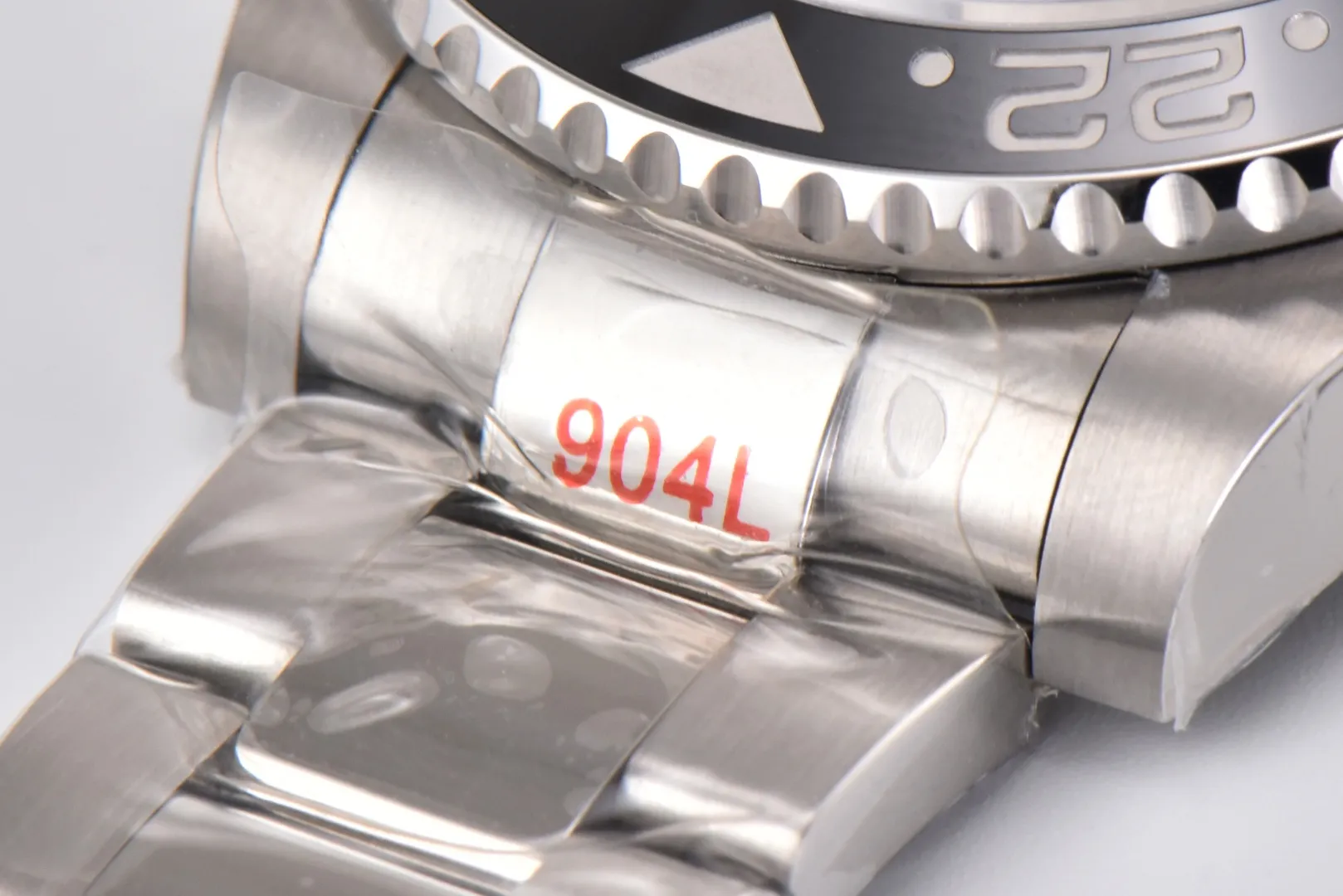 【High-end replica】💰1160! 【Customized all-in-one machine】💰1720! [Top replica] Private chat! ! ! The Rolex Greenwich [GMT-Master II] is one of Rolex’s best-selling watches. It is equipped with a ceramic ring and platinum fonts. The imported 9015 all-in-one mechanical movement has stable and reliable quality. The diameter is 40mm. It is developed one-to-one from the original.