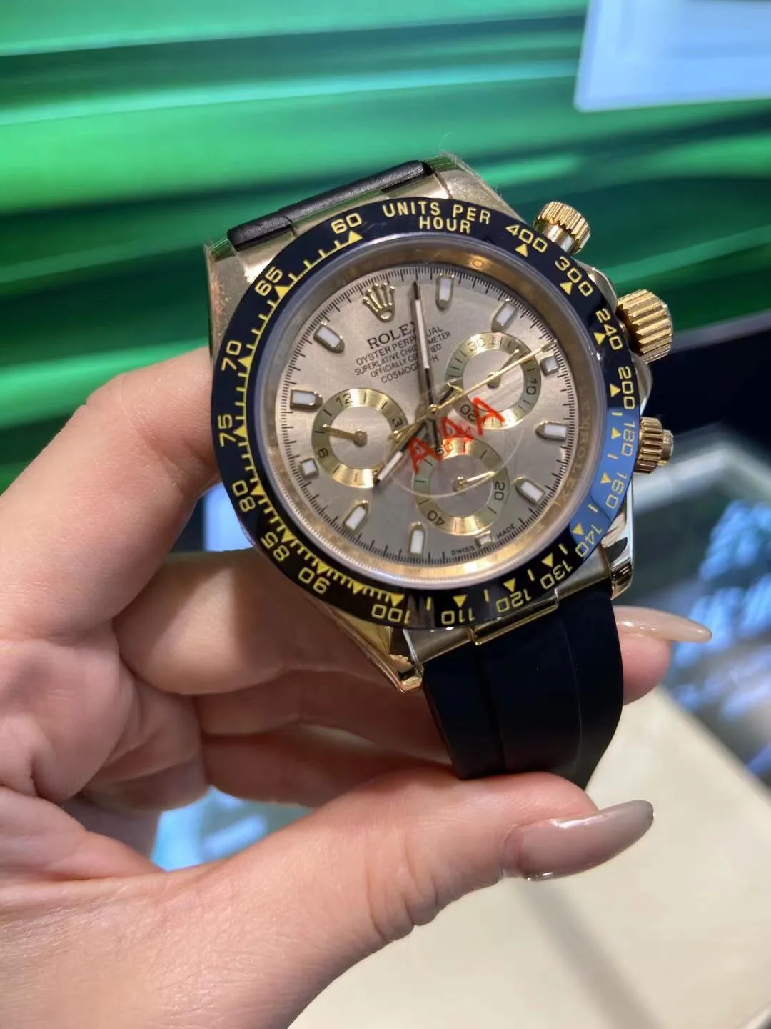 【High-end replica】💰1160! Rolex - Rolex Daytona men's mechanical watch Movement: Imported Citizen 8215 movement Size: Diameter 40mm Thickness 11mm Case: 316 stainless steel case Mirror: Sapphire mirror Strap: Comfortable silicone strap-original buckle