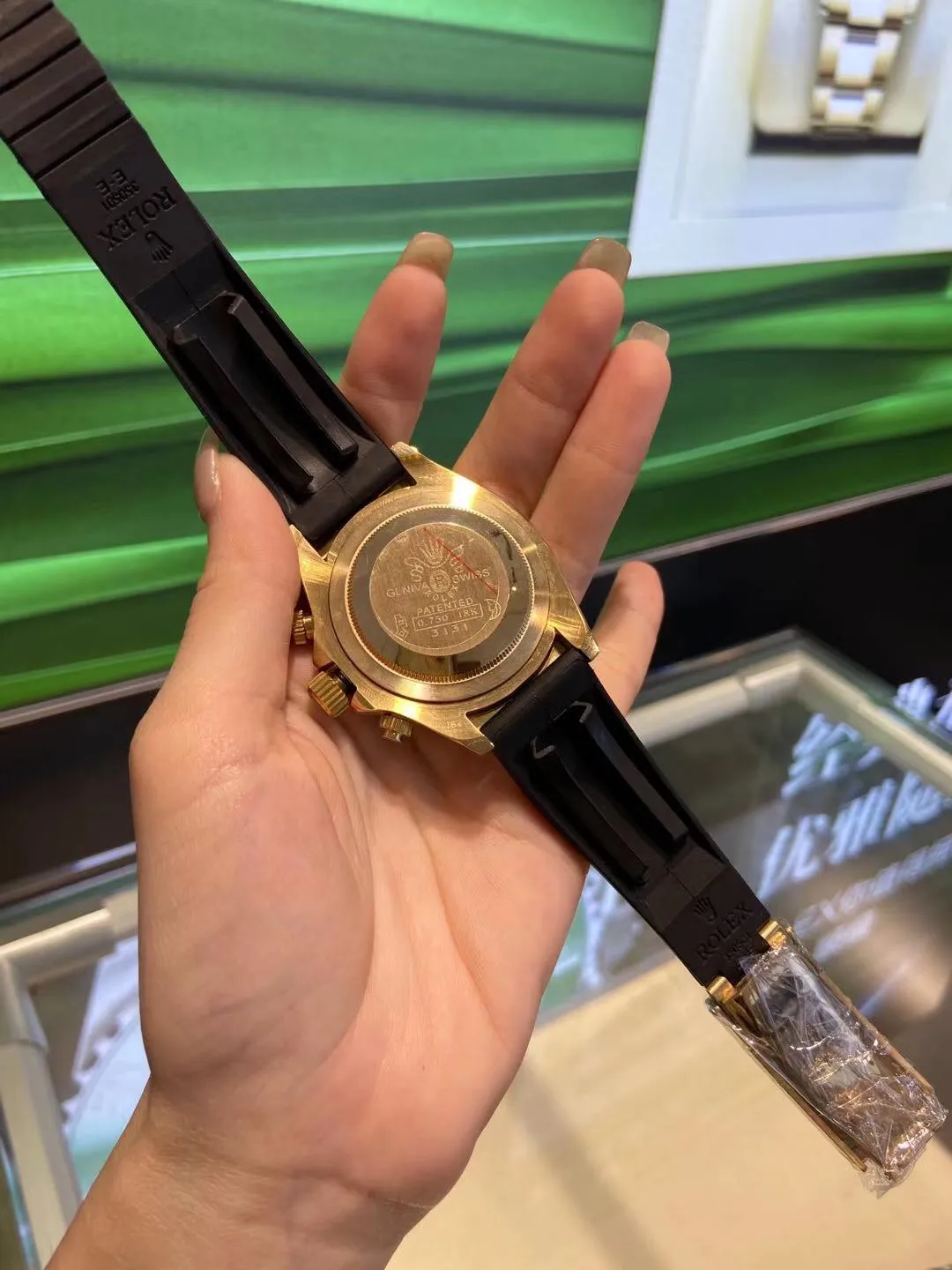 【High-end replica】💰1160! Rolex - Rolex Daytona men's mechanical watch Movement: Imported Citizen 8215 movement Size: Diameter 40mm Thickness 11mm Case: 316 stainless steel case Mirror: Sapphire mirror Strap: Comfortable silicone strap-original buckle