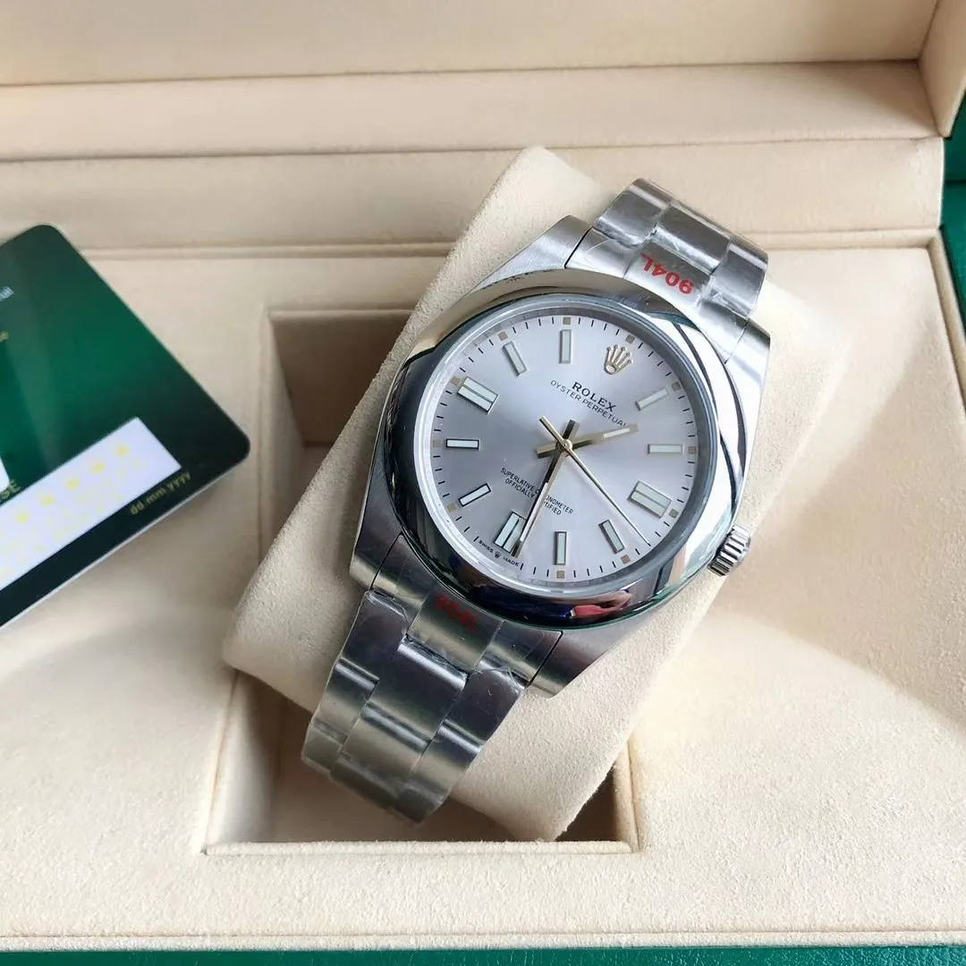 【High-end replica】💰1160! Rolex [Colorful Man, Oyster Life] The new Rolex Oyster Perpetual 41mm, the official synchronization model 124300 is perfectly crafted with original details, once again enhances the essence, and allows you to experience the original details of Citizen movement watches to the extreme. [Case] 316L stainless steel case, original synchronized shell shape and details (not the same model as the log-type case) to restore the thickness of the bezel, brushed lugs (matching the brushed texture of the bracelet), the sides of the case are rounded and full and brightly polished, perfectly synchronized with the original, the best 41mm shell size, 11mm dial thickness to achieve the original appearance reference 0 error [color] [Glass] Made of anti-scratch sapphire glass, the mirror surface is transparent and clear when reading, and the 6-digit exclusive small crown hidden mark is looming [Movement] Continue to use the new Citizen 8215 movement, accurate, stable and reliable [Literal] Using the original seven-color full-process computer numerical control color matching, the first original color matching in its class, perfectly matching the seven-color gorgeous and dazzling [Color] The super luminous color is comparable to the original in terms of durability and luminous color, perfectly interpreting the colorful essence of the original - Tiffany Blue is even more elegant and chic [Bracelet] The three-bead bracelet uses sandblasting of parts (each grain) and the latest surface coating process to restore the texture and luster of the original strap (differentiating the log-type three-bead bracelet). The sandblasted texture is perfectly combined with the ear rods of the case. The original buckle is synchronized with the original recessed crown mark to avoid scratching the sleeves. Deeply appreciate the original design concept and give feedback with heart.