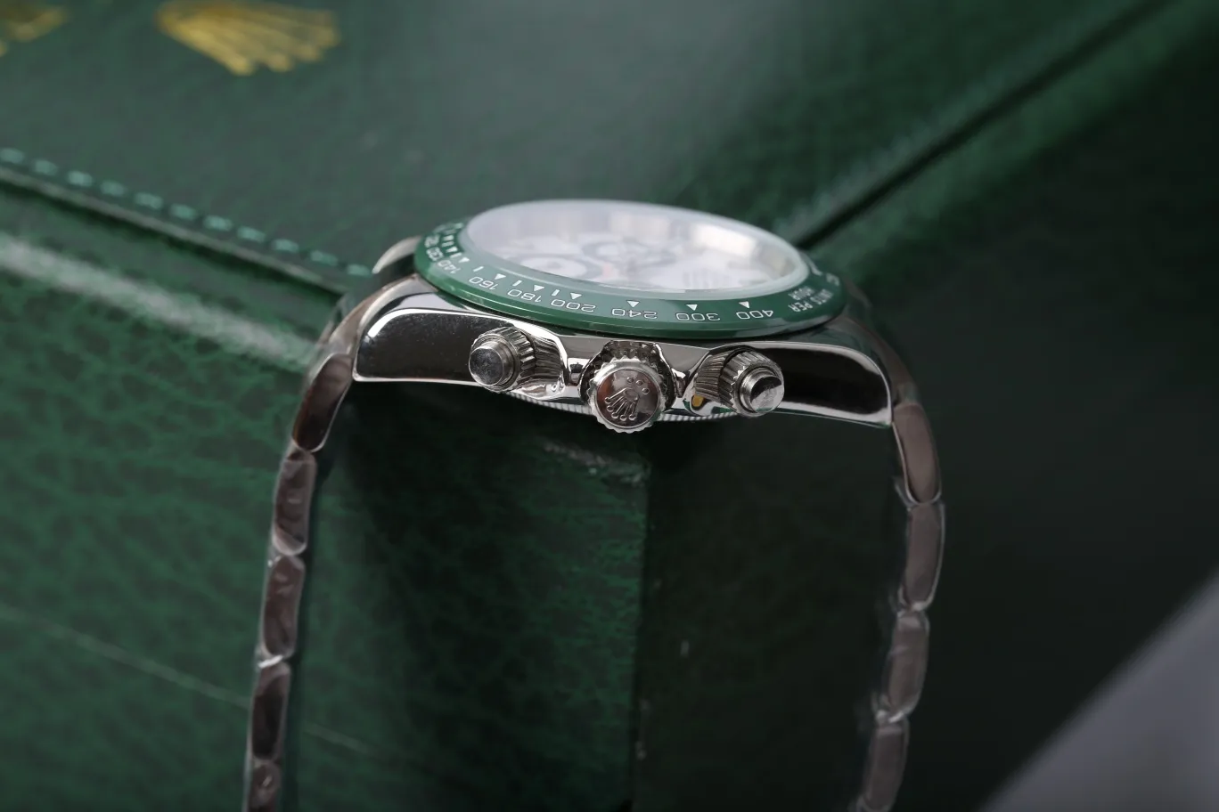 【Foreign trade import】💰1160! Rolex---noble Submariner series mechanical men's watch! Top men's watch, imported 316 stainless steel case! Mineral super strong mirror, long-lasting wear resistance, ceramic ring with rotatable ring mouth, 316 all-stainless steel band watch, fully automatic mechanical movement, accurate travel time, size 40mm and thickness 11mm, new product exclusive assembly is hot-selling... Bowl beauty display, infinite charm, extraordinary temperament, come and buy, high-quality products are constantly available, [look for the exclusive new background of the first release]