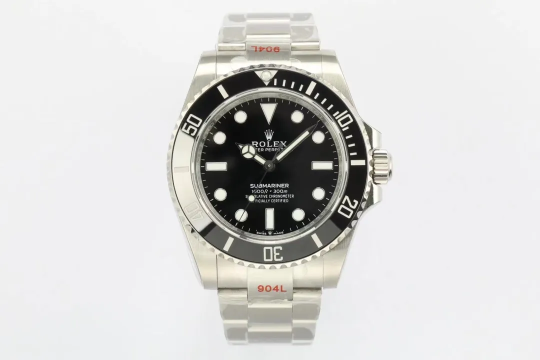 【High-end replica】💰1160! 【Customized all-in-one machine】💰1720! 【Top Replica】💰Private chat! Rolex Submariner 41 series (original mold opening) 1⃣️With Rolex's new 3230 movement; 2⃣️Same thickness as the original 12.5mm: case diameter 41mm; sapphire mirror; 3⃣️Solid central axis; polished nails; top-notch Swiss ice blue luminous, consistent with Rolex's original luminous; 4⃣️High-pass transparent sapphire mirror; 5⃣️Top workmanship, each strap fits perfectly with the lugs, giving the wrist the highest comfort. This picture was taken as a top-notch replica!